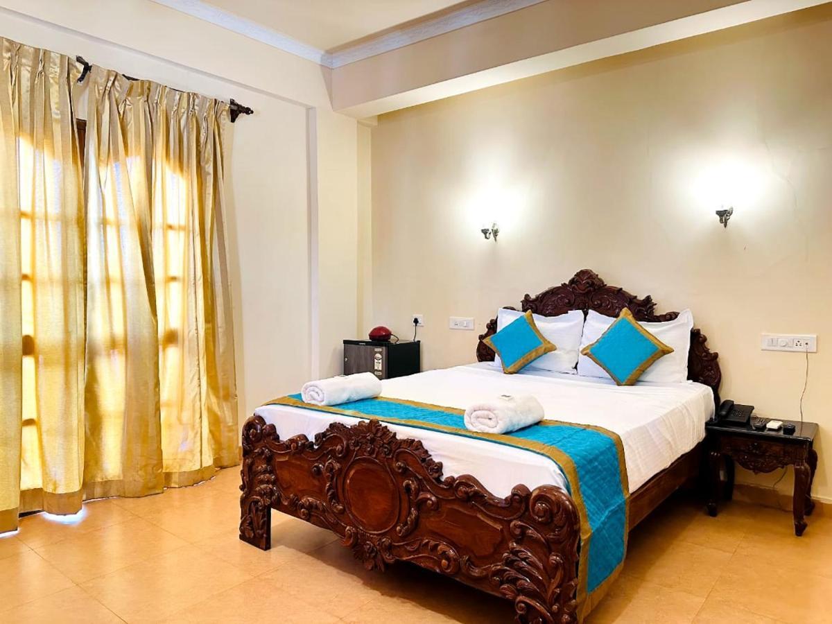 Casa Eternal Boutique Hotel - Калангут Экстерьер фото